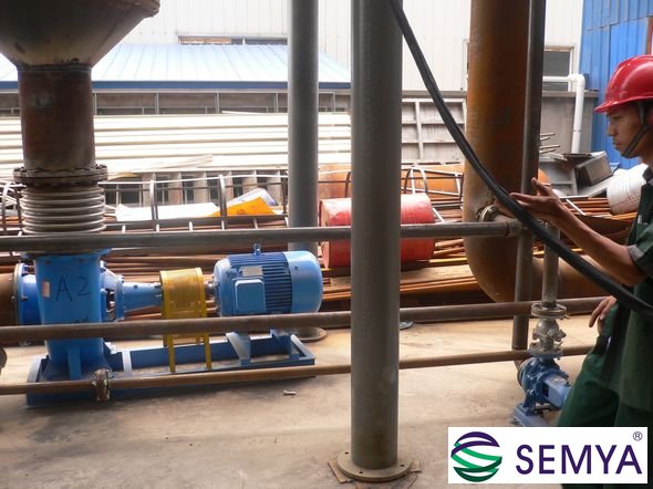 三效連續(xù)蒸發(fā)結(jié)晶器
